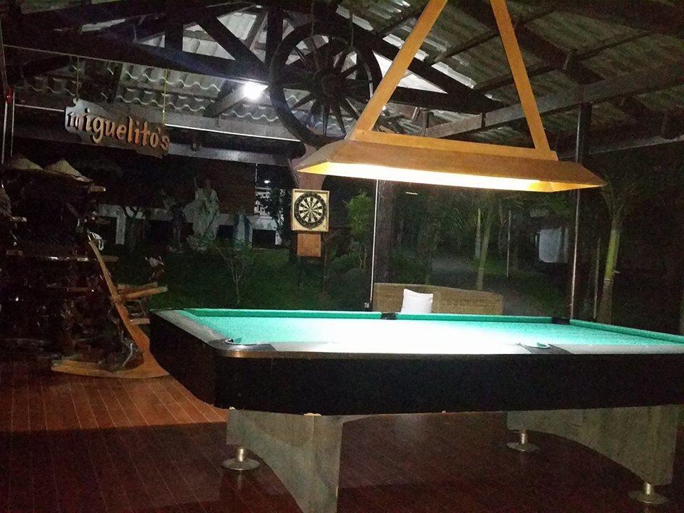 Casa De Miguelitos Hotell Tagaytay City Exteriör bild